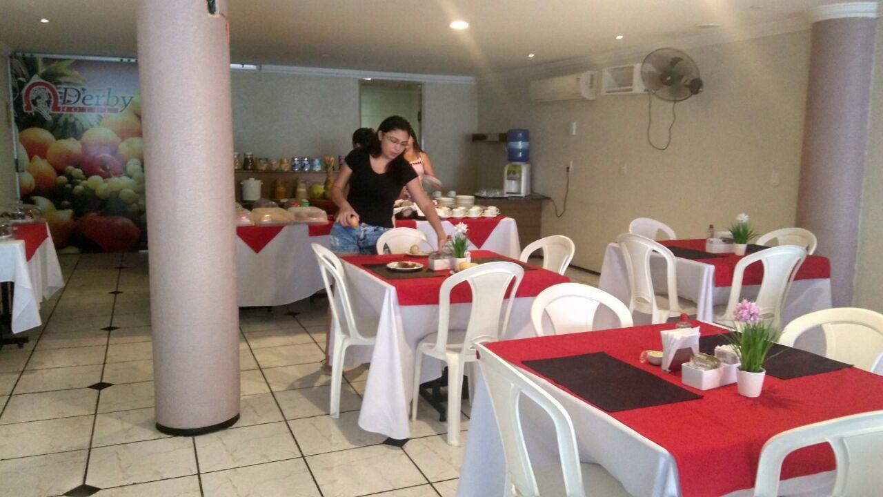 Derby Hotel 索布拉尔 外观 照片